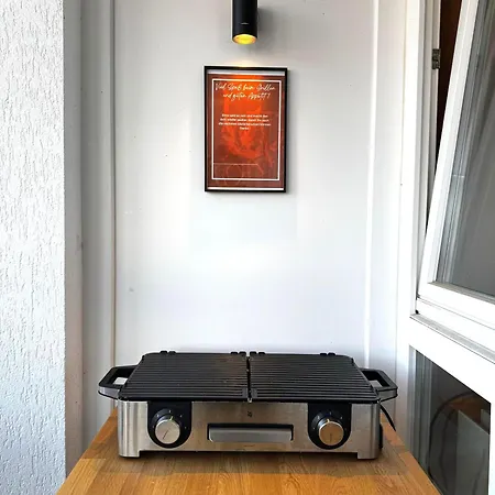 Apartment Having 334 - Bietet Morgensonne Und 2 Balkone *